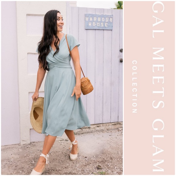 Gal Meets Glam Seraphina Dress - Picture 2 of 8